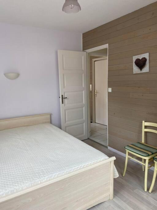 Appartement Au Centre Ville. コテレ エクステリア 写真
